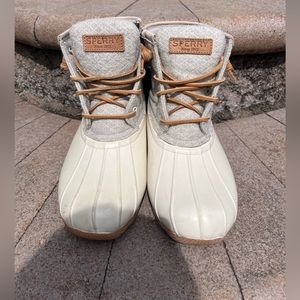 Sperry duck boots